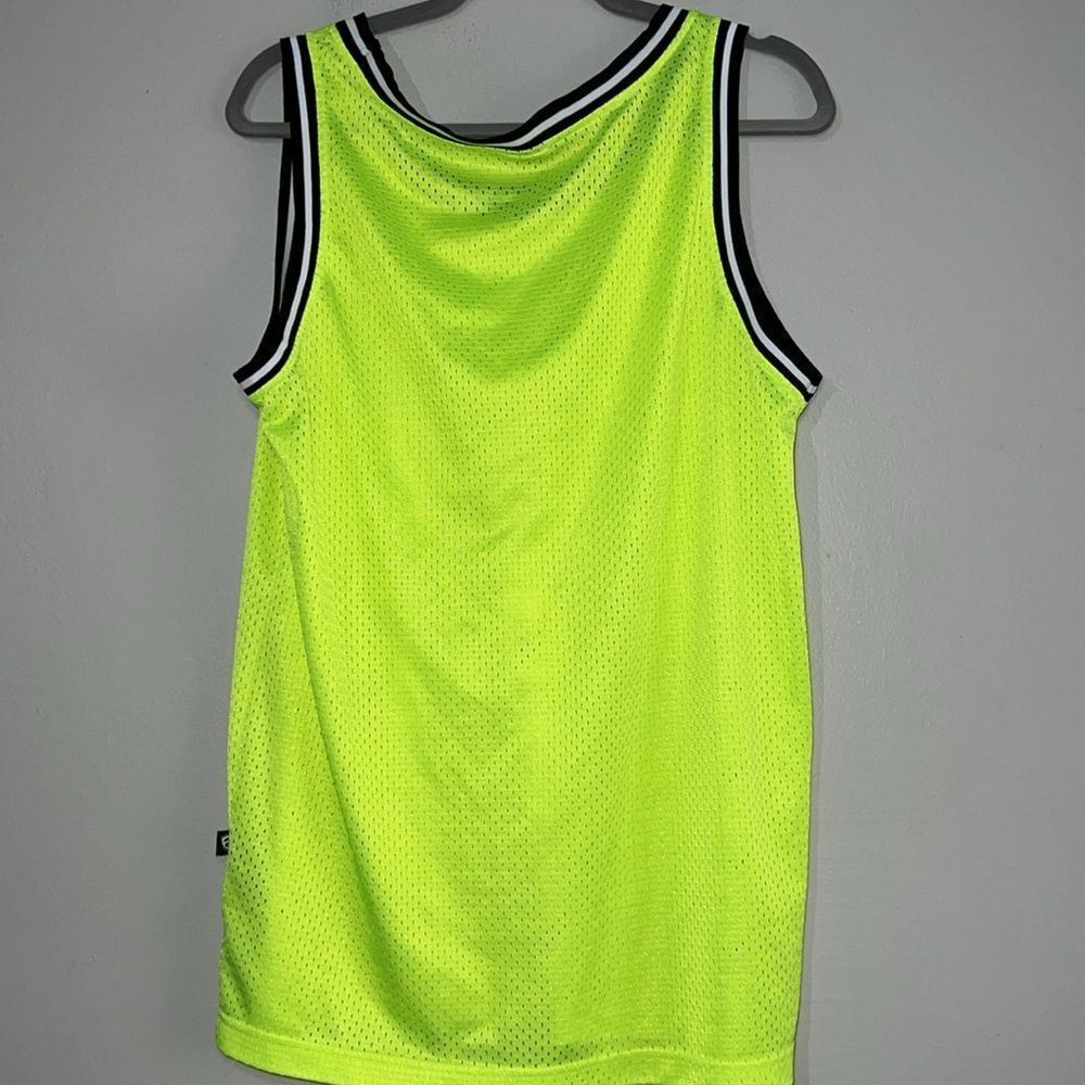 Hustle basketball jersey size large - Picture 6 of 8